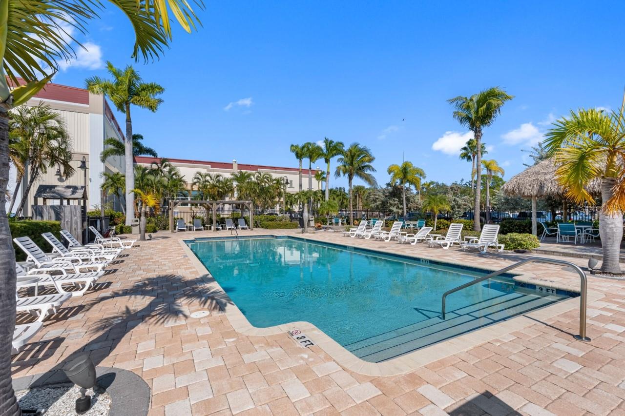 Image 55 of 60 For 6057 Moorings Drive S