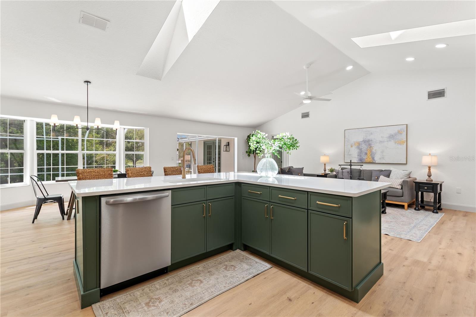 Image 13 of 56 For 419 Silas Court