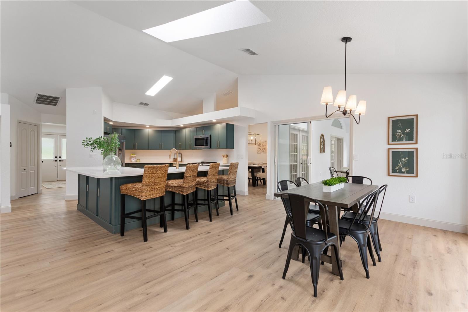 Image 17 of 56 For 419 Silas Court