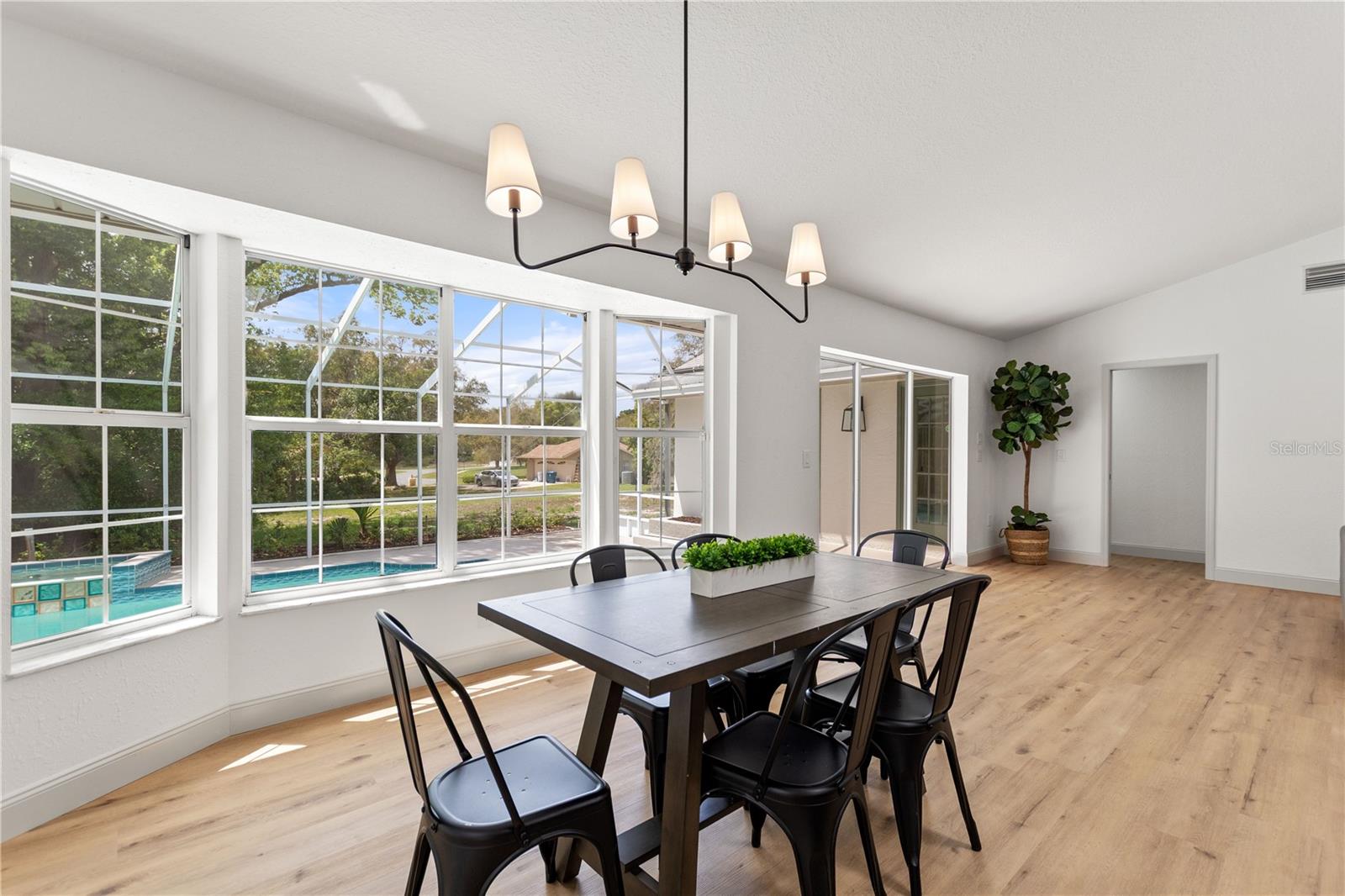 Image 20 of 56 For 419 Silas Court