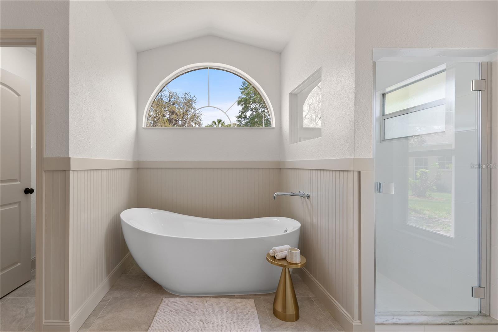 Image 29 of 56 For 419 Silas Court