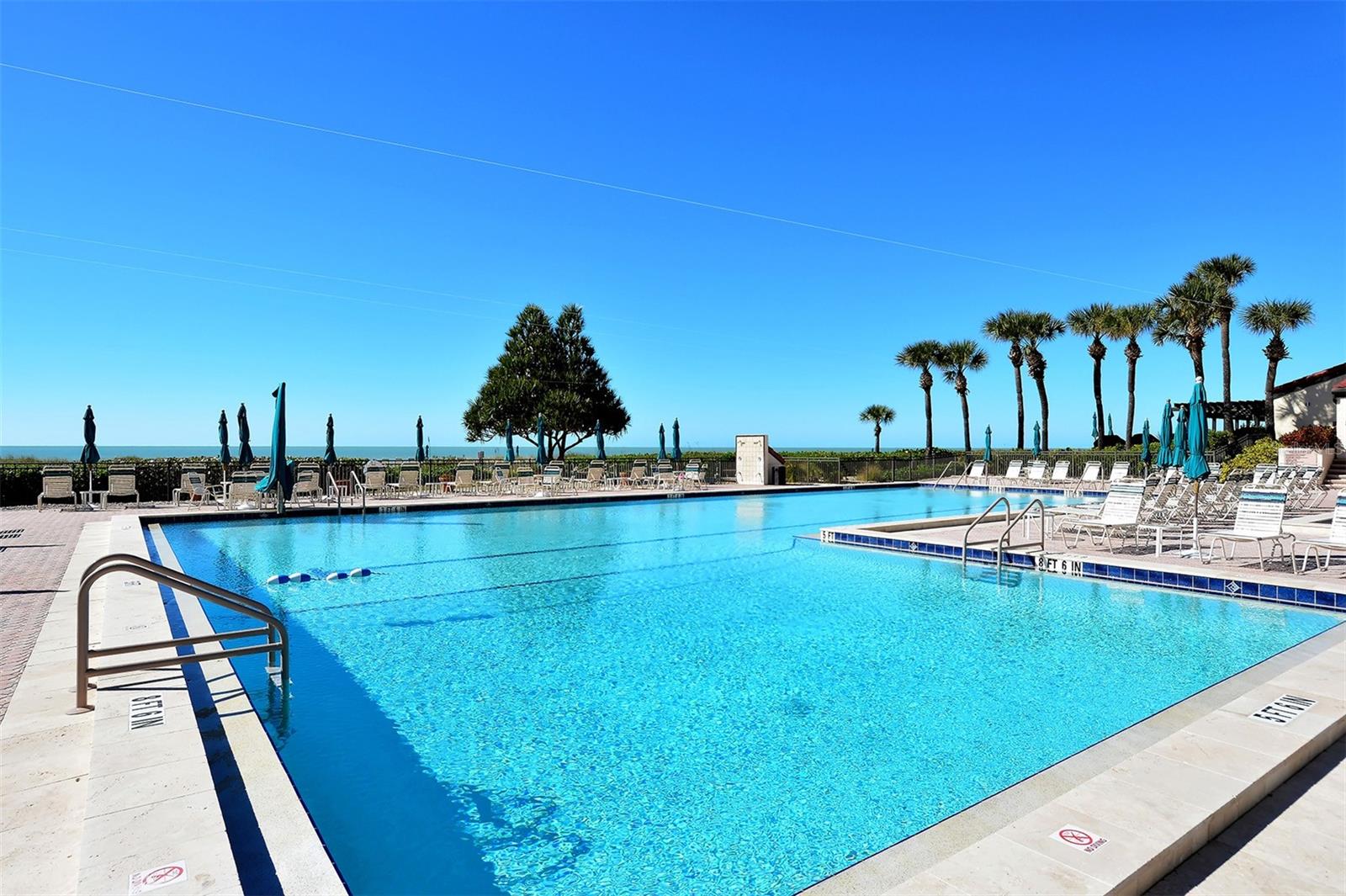 Image 23 of 58 For 2039 Gulf Of Mexico Drive G3-203