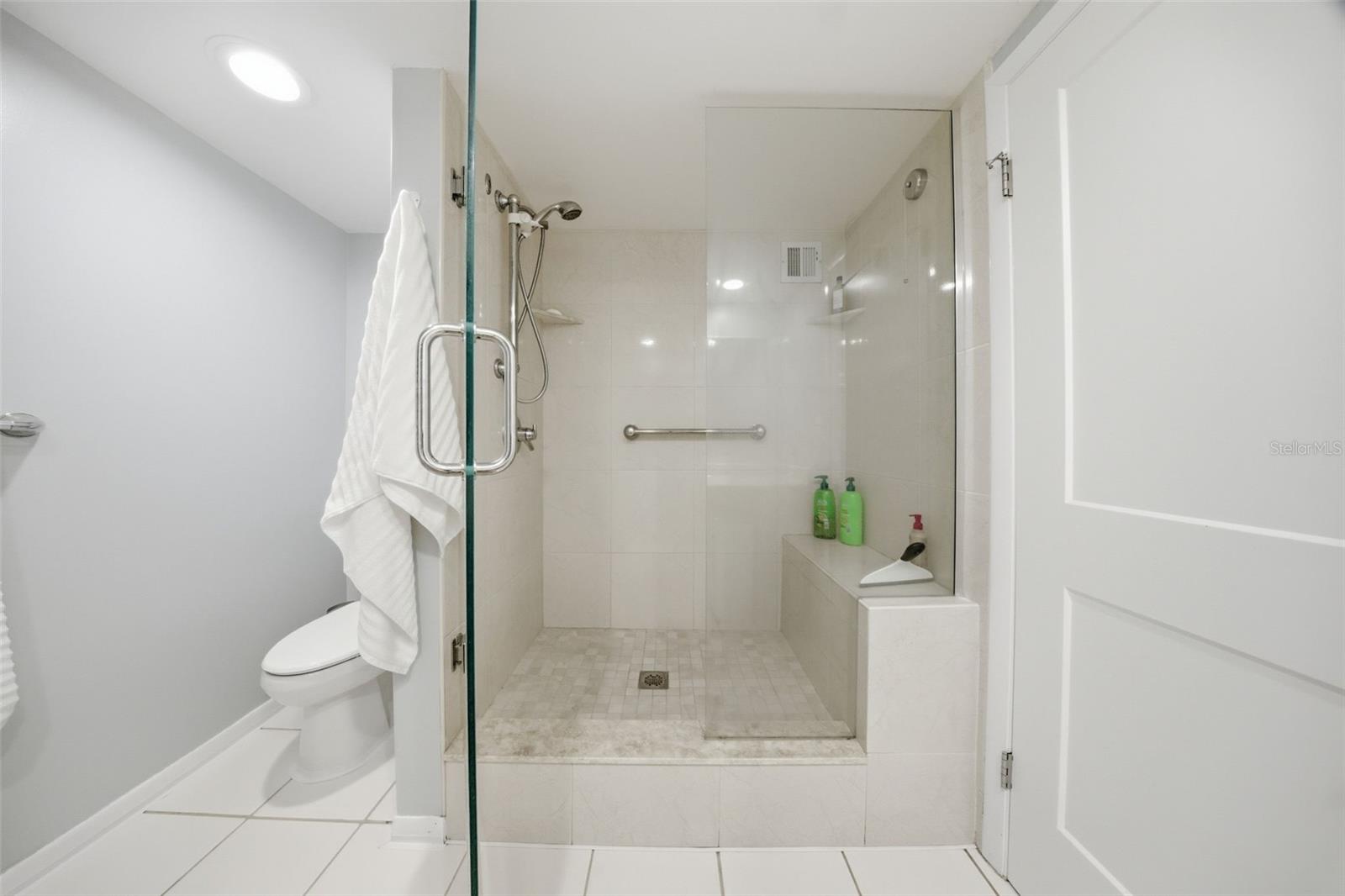 Image 24 of 38 For 1460 Gulf Boulevard 501