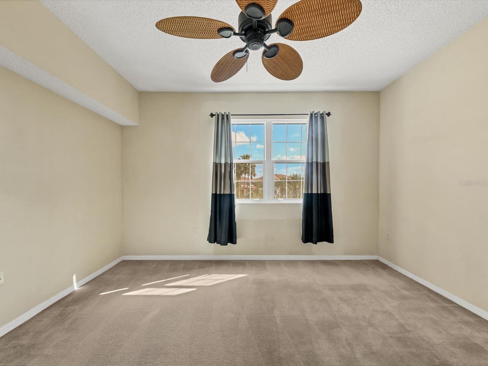 Image 27 of 47 For 4763 Travini Circle 114