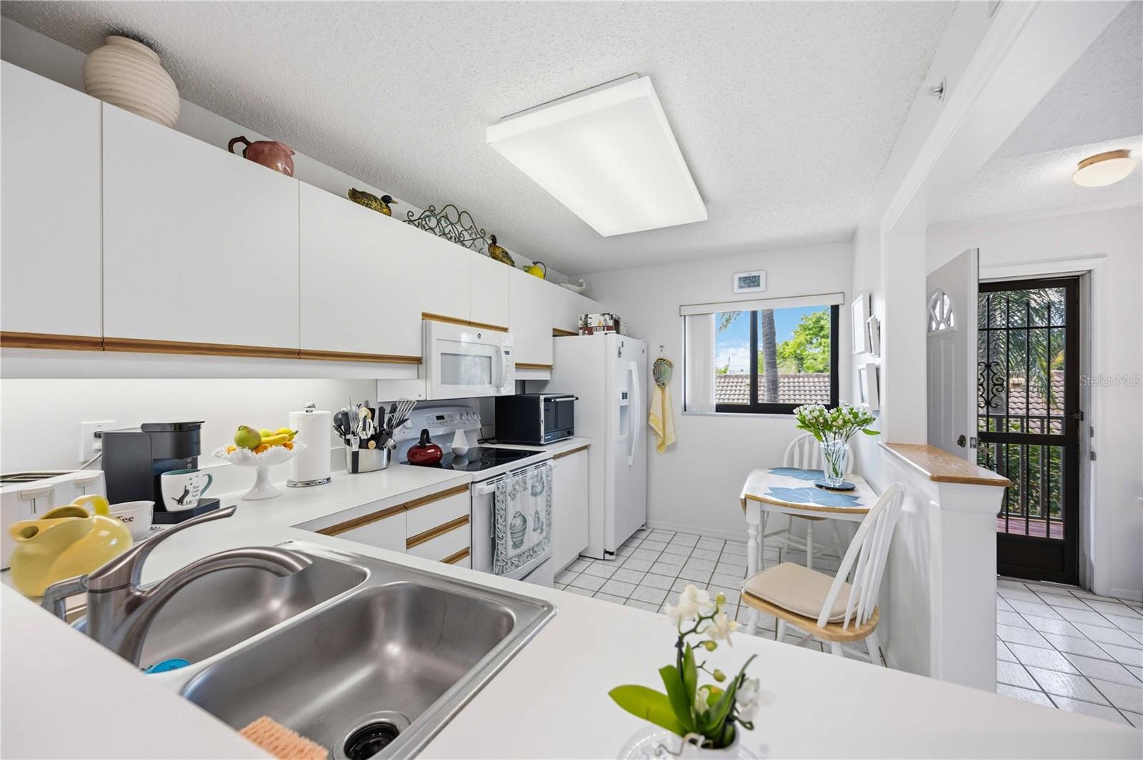 Image 11 of 65 For 5627 Ashton Way 5627