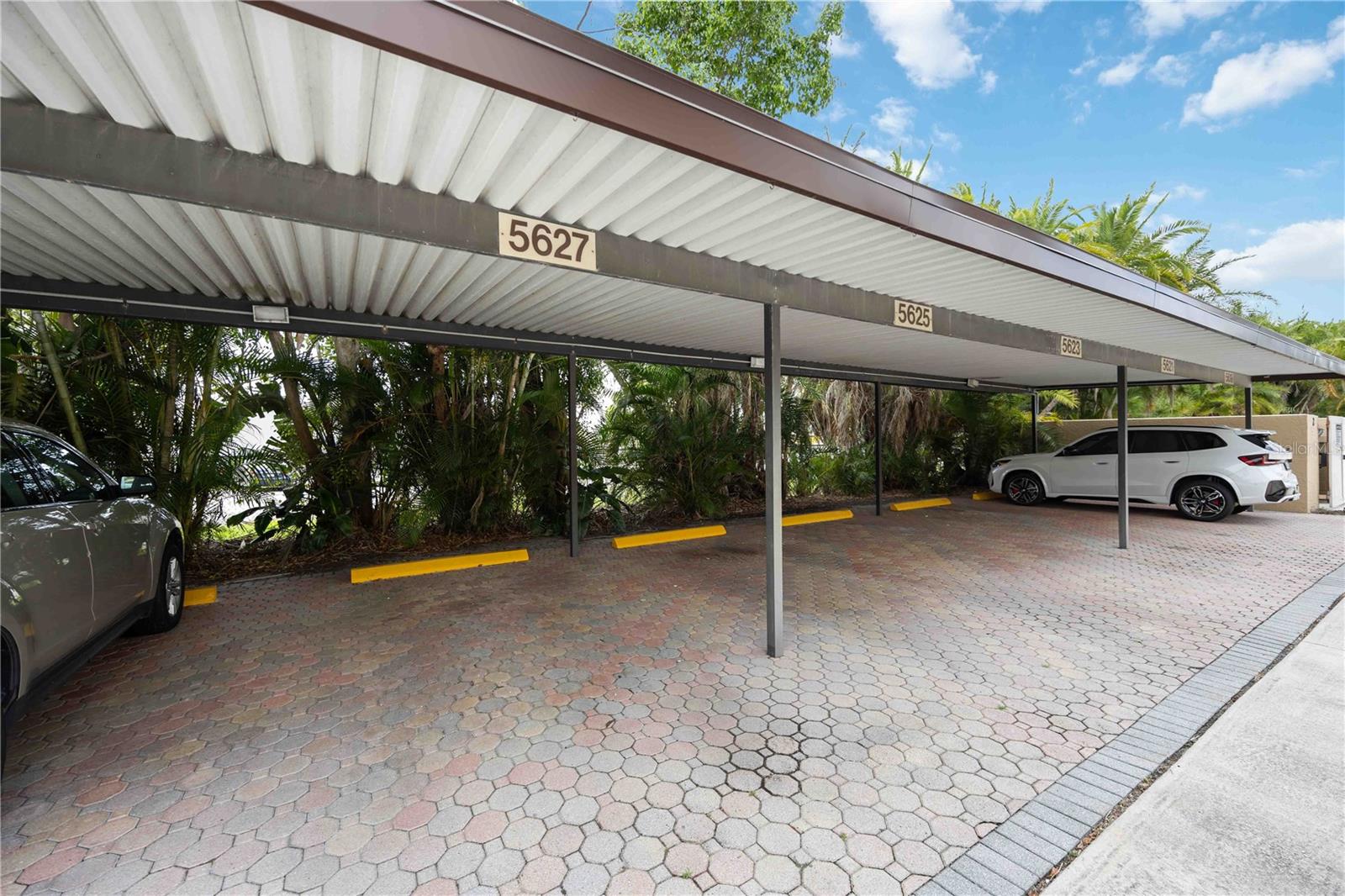 Image 50 of 65 For 5627 Ashton Way 5627