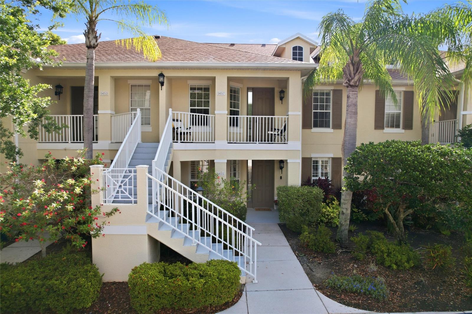 Image 33 of 45 For 5655 Key Largo Court 5655