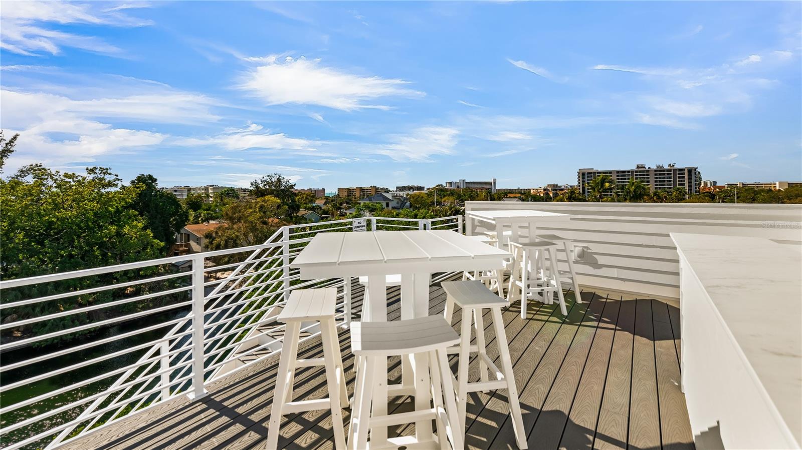 Image 11 of 82 For 6536 Peacock Road