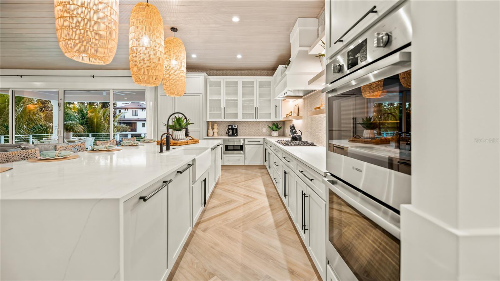 Image 20 of 82 For 6536 Peacock Road