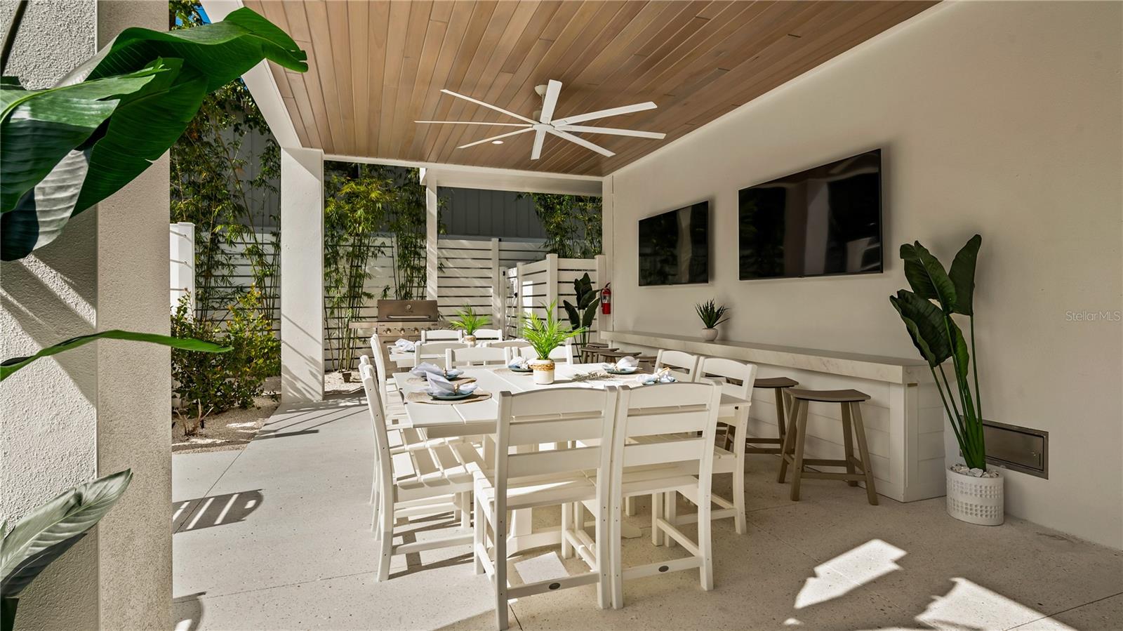 Image 36 of 82 For 6536 Peacock Road