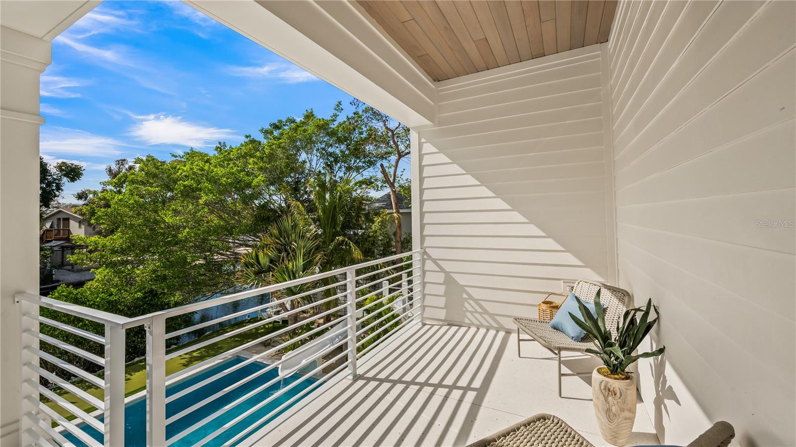 Image 39 of 82 For 6536 Peacock Road