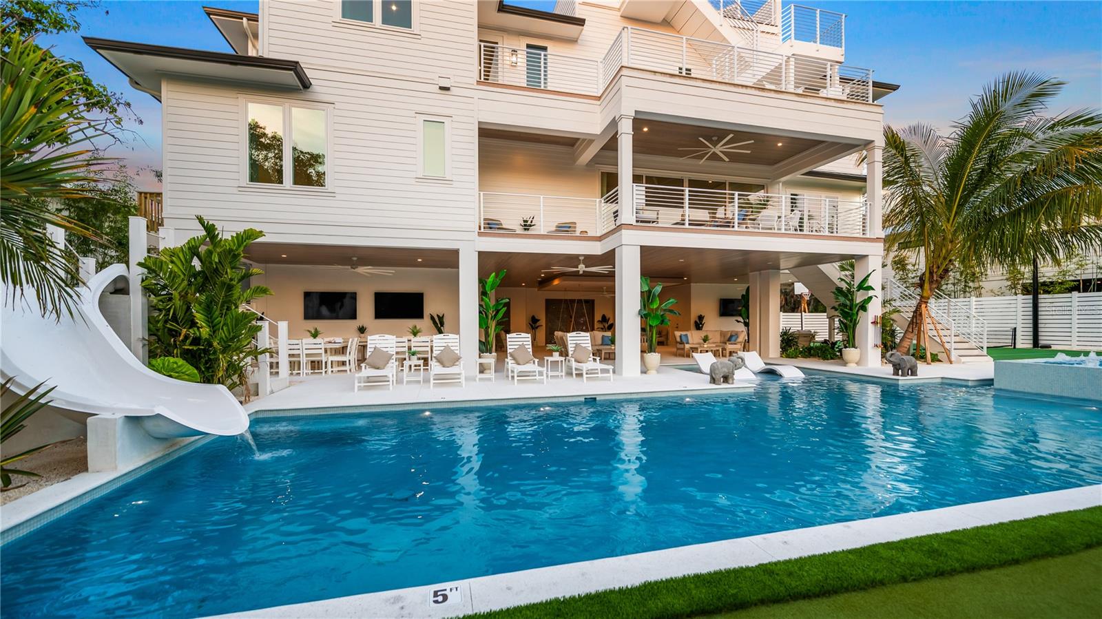 Image 4 of 82 For 6536 Peacock Road