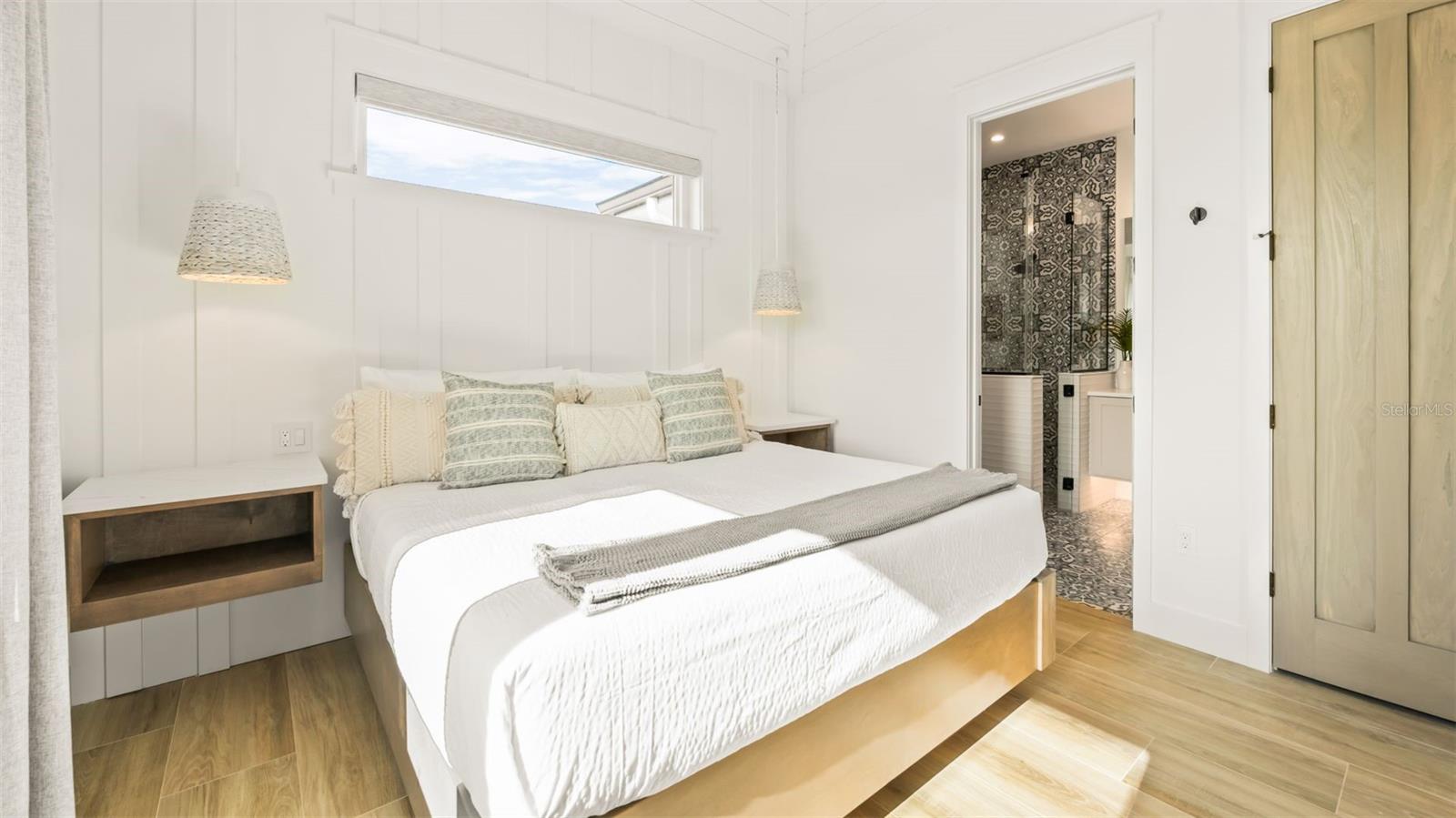 Image 45 of 82 For 6536 Peacock Road