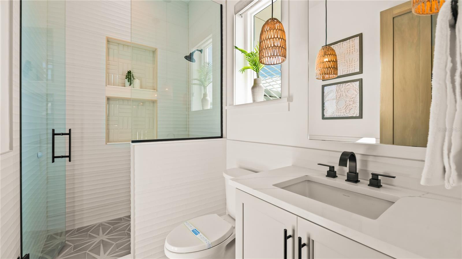 Image 58 of 82 For 6536 Peacock Road