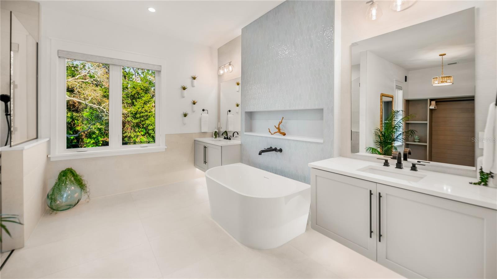 Image 59 of 82 For 6536 Peacock Road