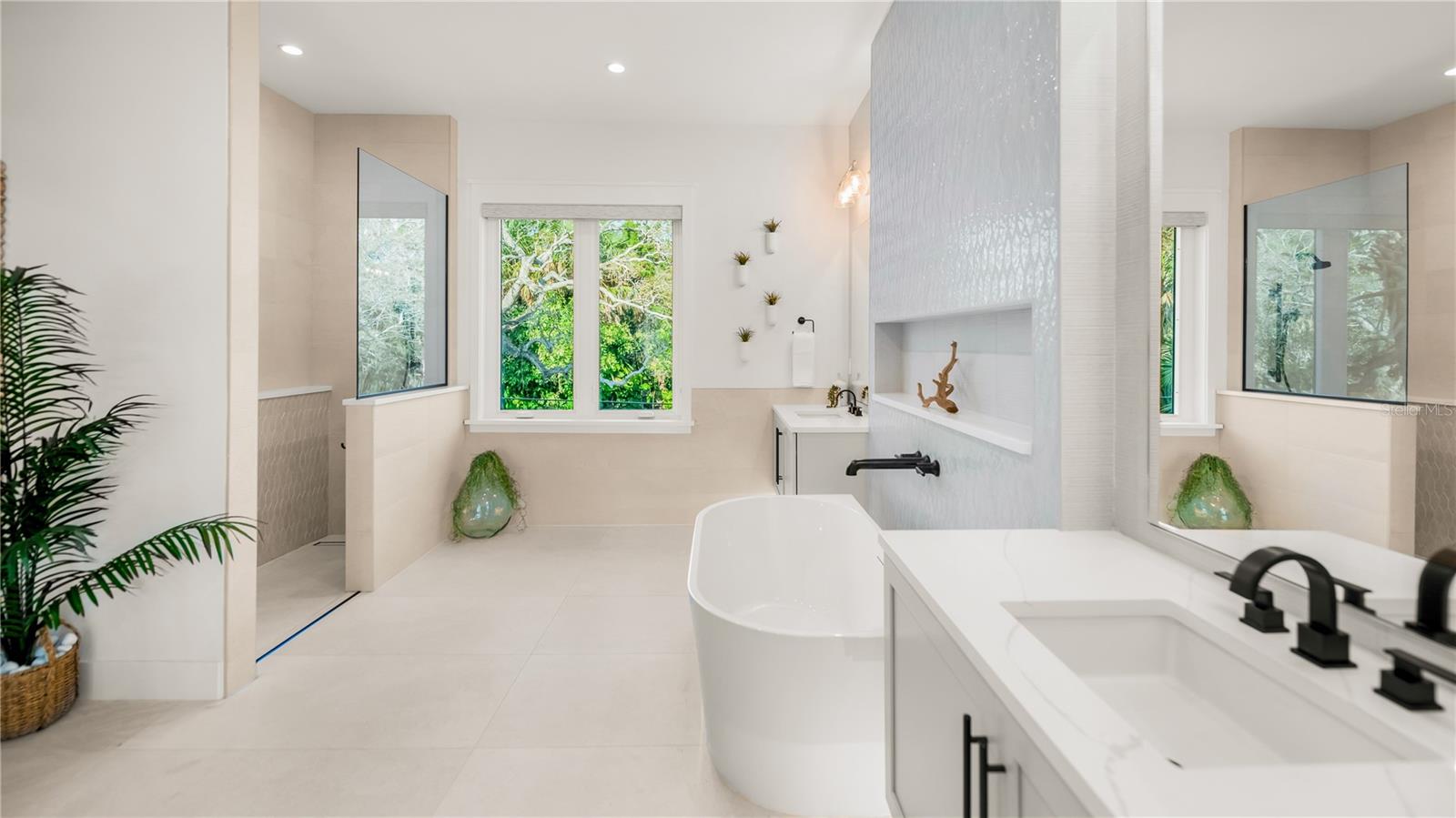 Image 60 of 82 For 6536 Peacock Road