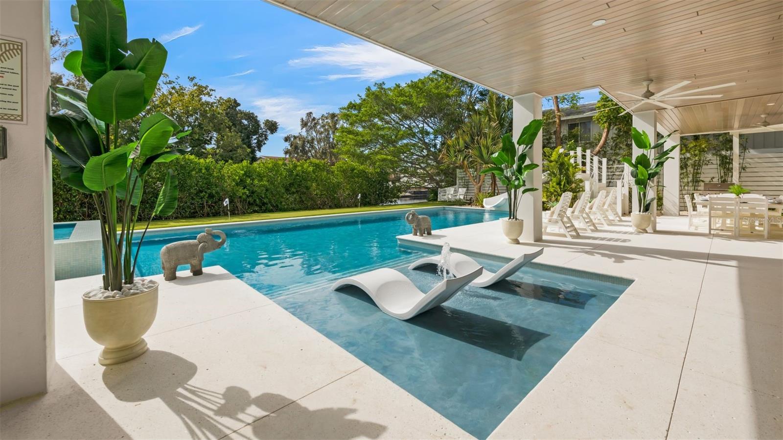 Image 67 of 82 For 6536 Peacock Road