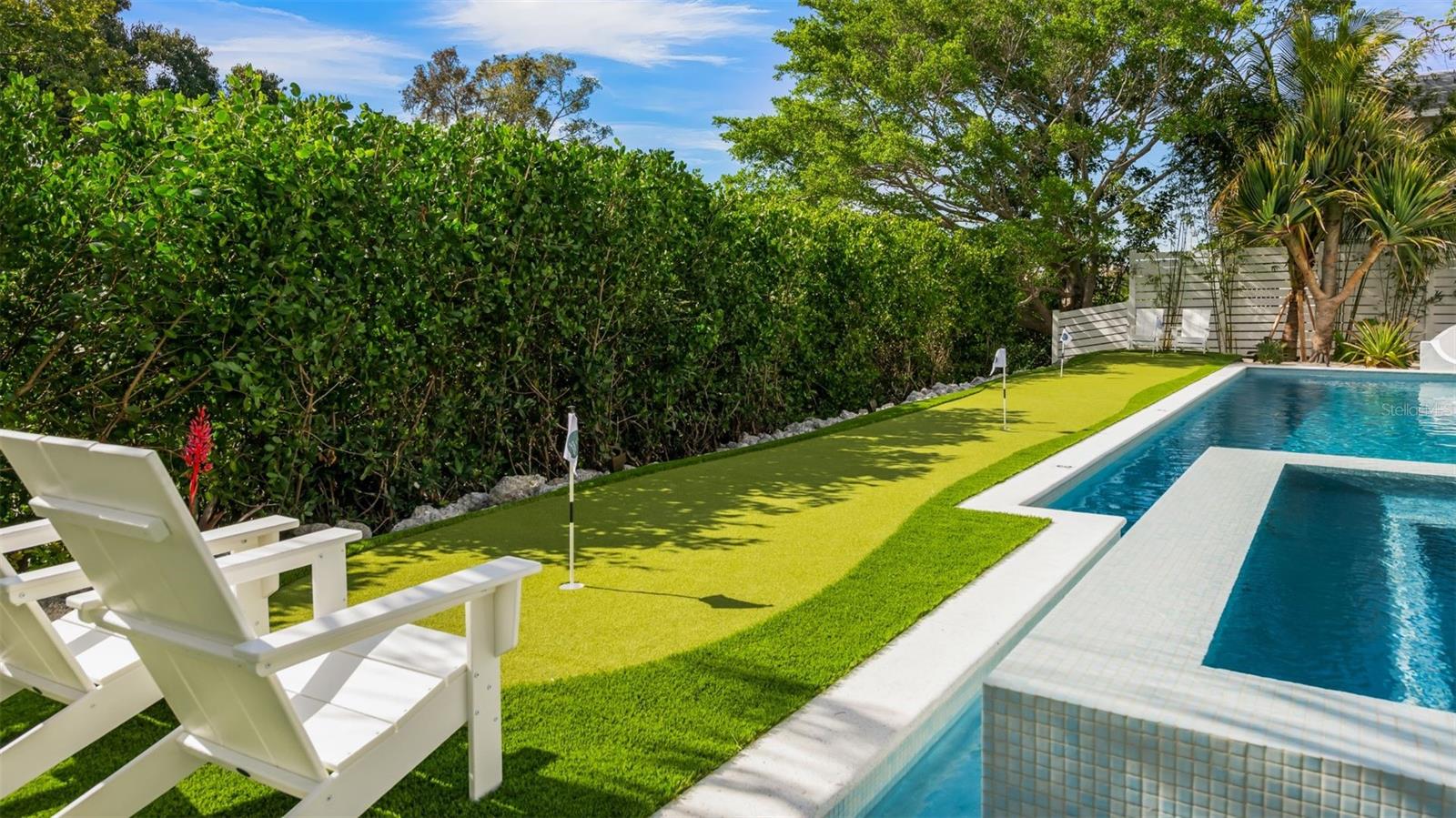 Image 7 of 82 For 6536 Peacock Road