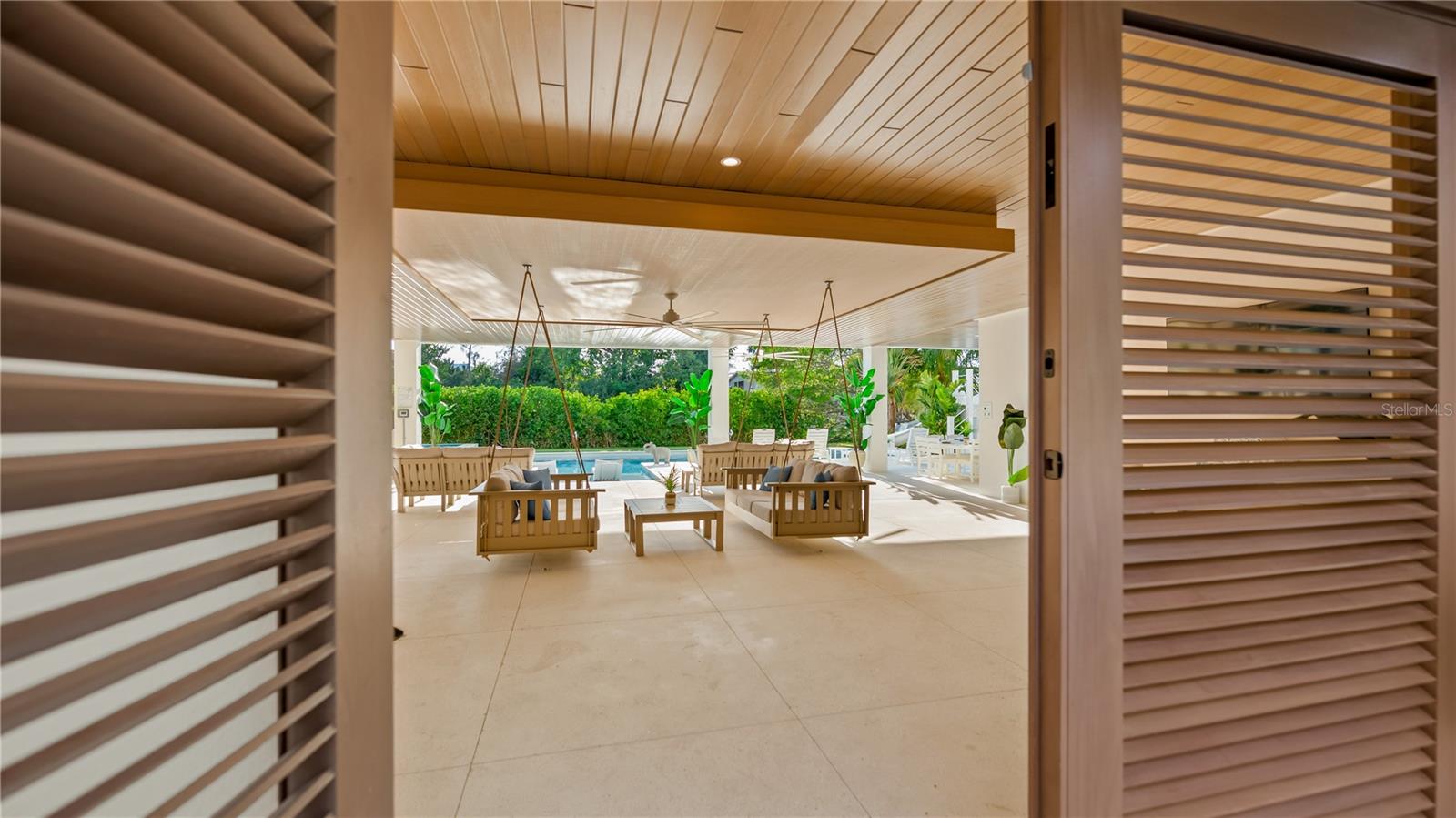 Image 9 of 82 For 6536 Peacock Road