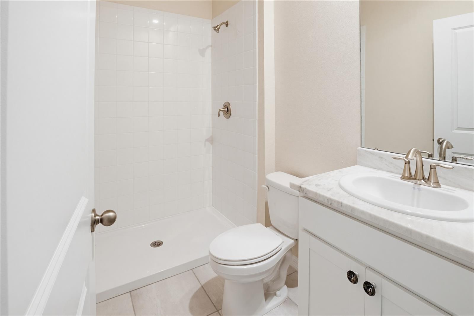 Image 31 of 46 For 813 161st Street E