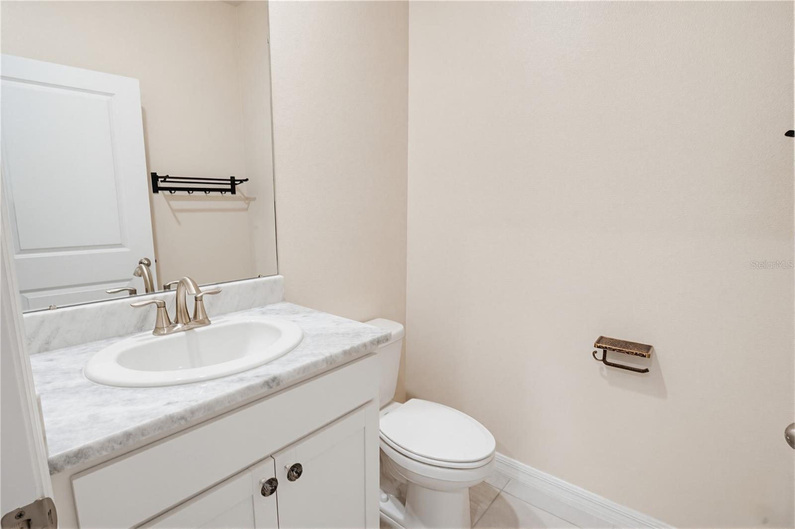 Image 33 of 46 For 813 161st Street E