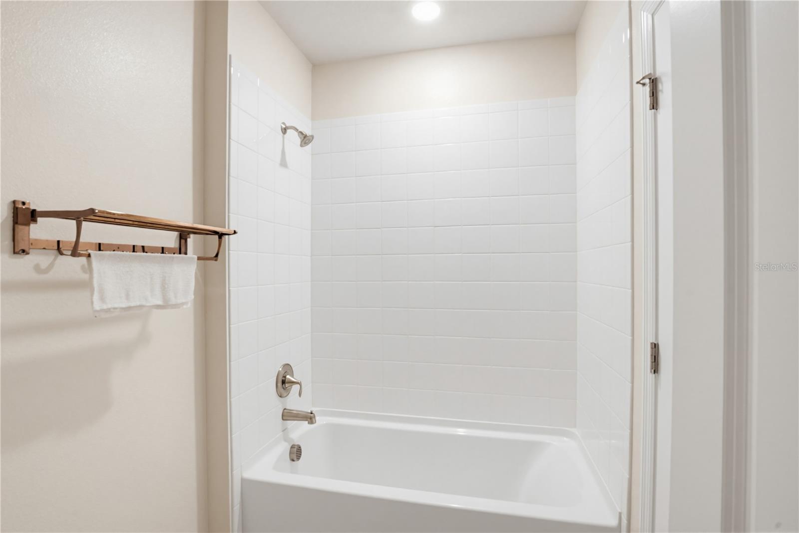 Image 38 of 46 For 813 161st Street E