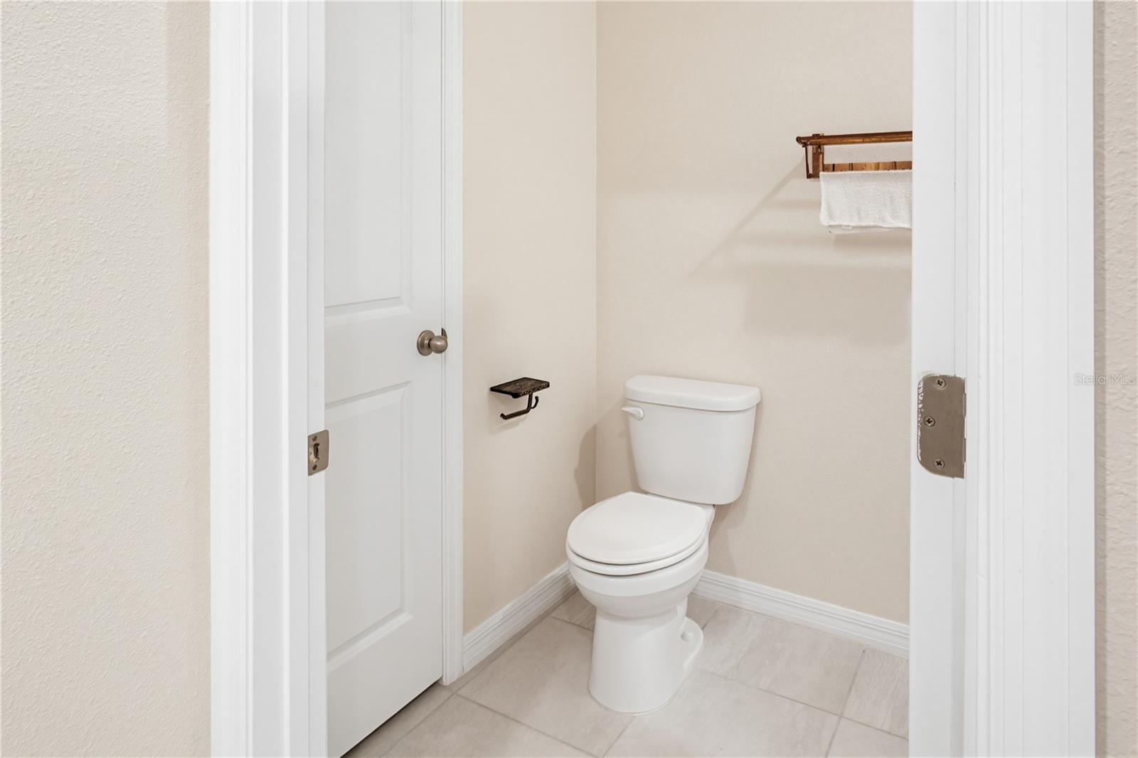 Image 39 of 46 For 813 161st Street E