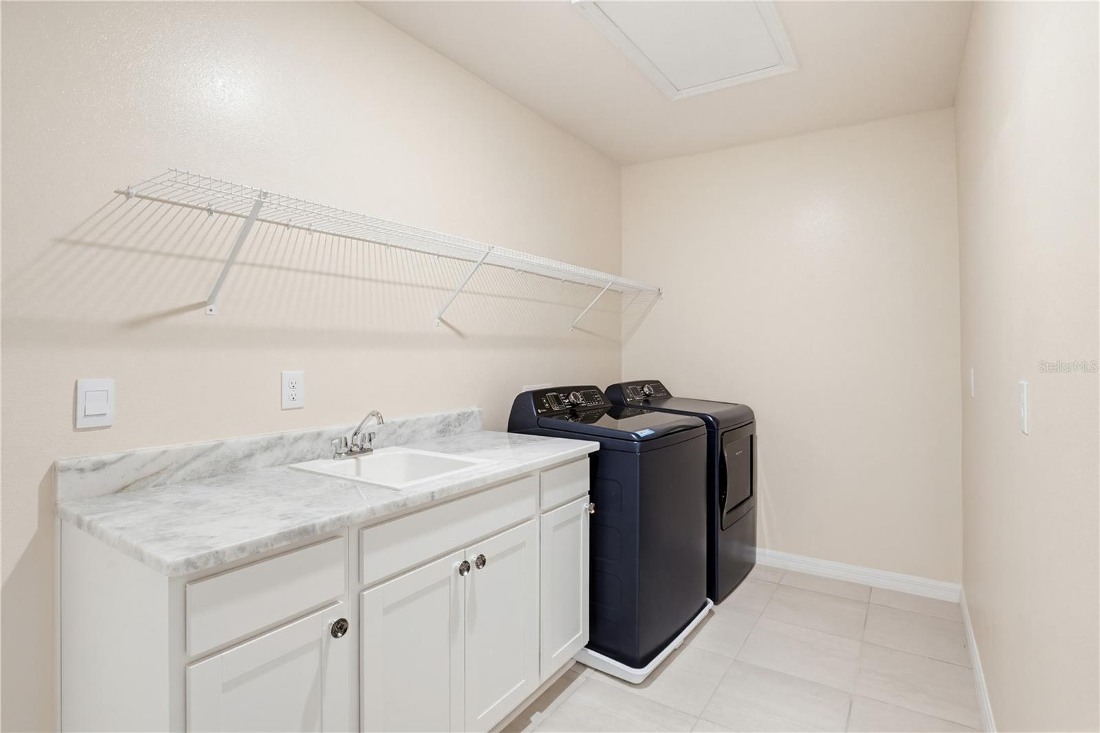 Image 40 of 46 For 813 161st Street E