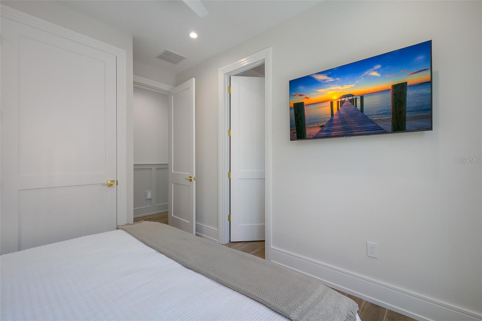 Image 21 of 74 For 119 Mckinley Drive