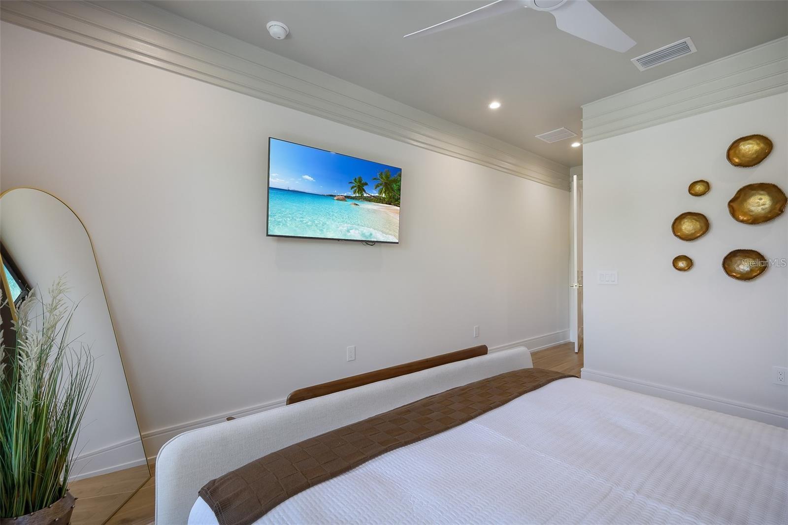 Image 24 of 74 For 119 Mckinley Drive