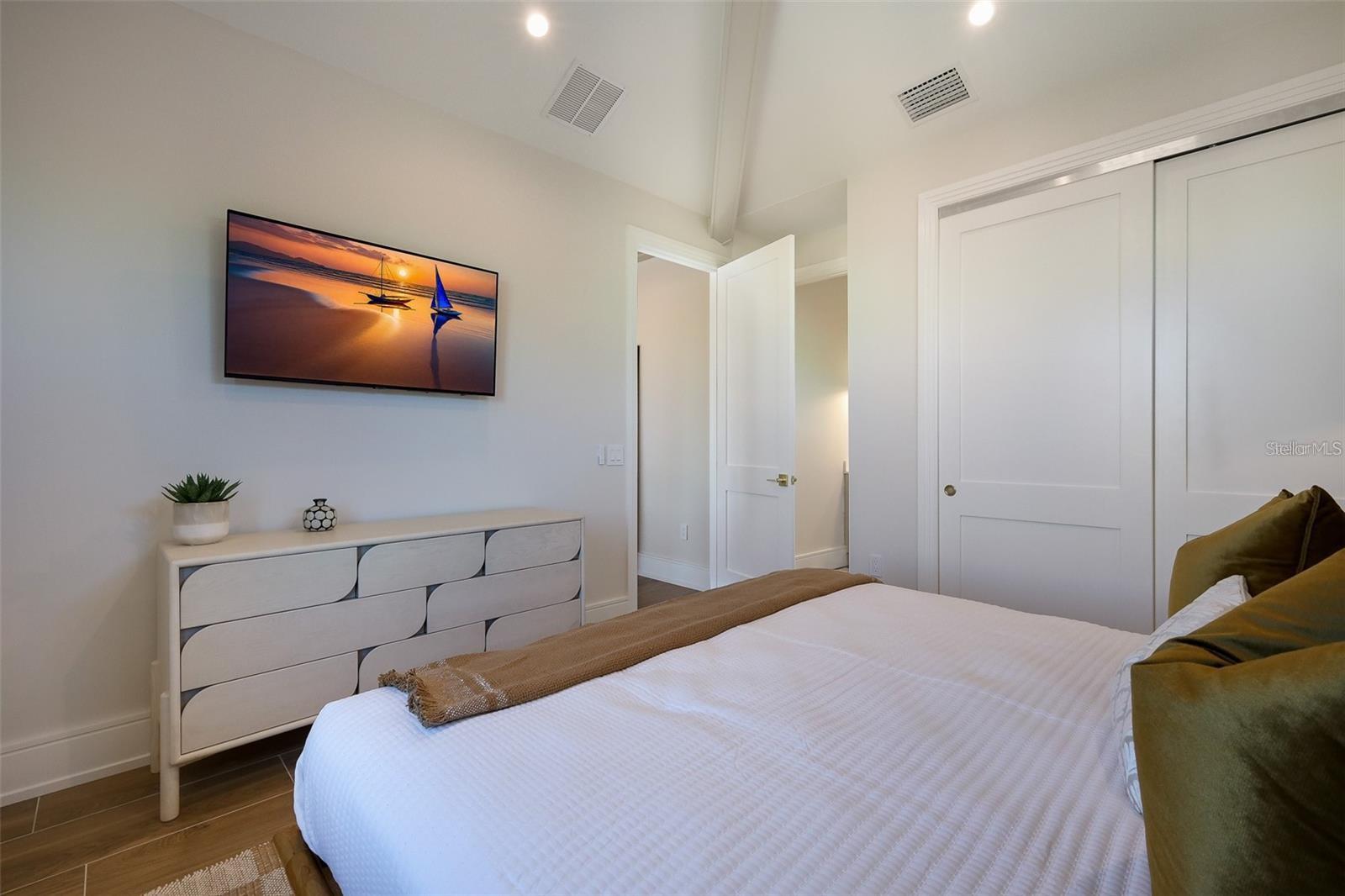 Image 53 of 74 For 119 Mckinley Drive