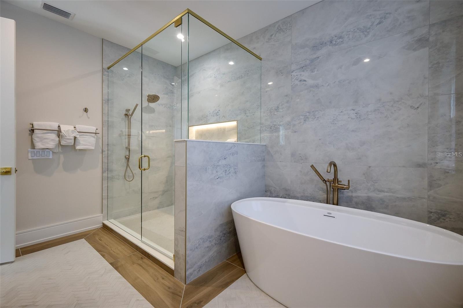 Image 54 of 74 For 119 Mckinley Drive