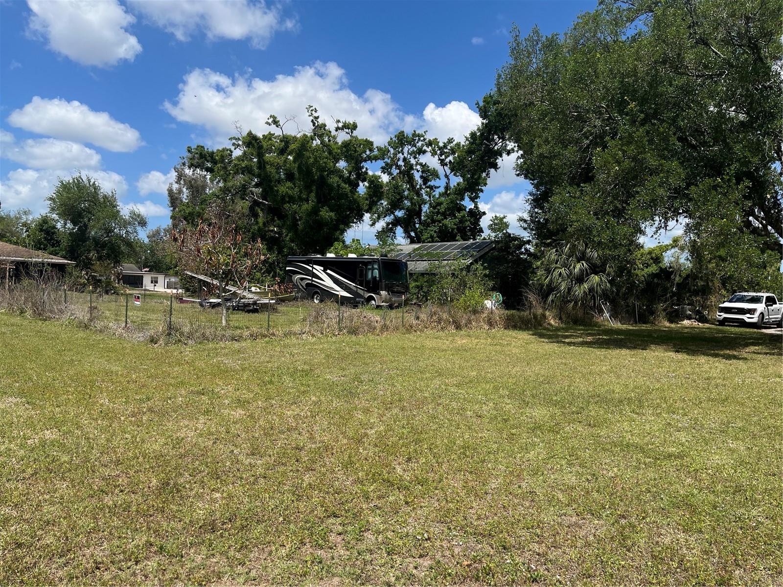 Image 5 of 9 For 5628 24th Street E