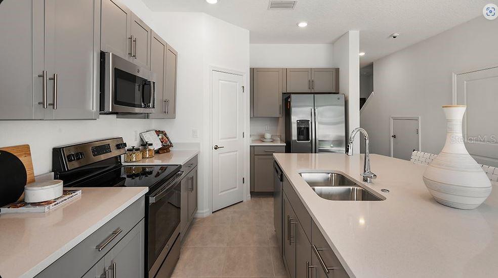 Image 5 of 33 For 15212 Cuzcorro Court