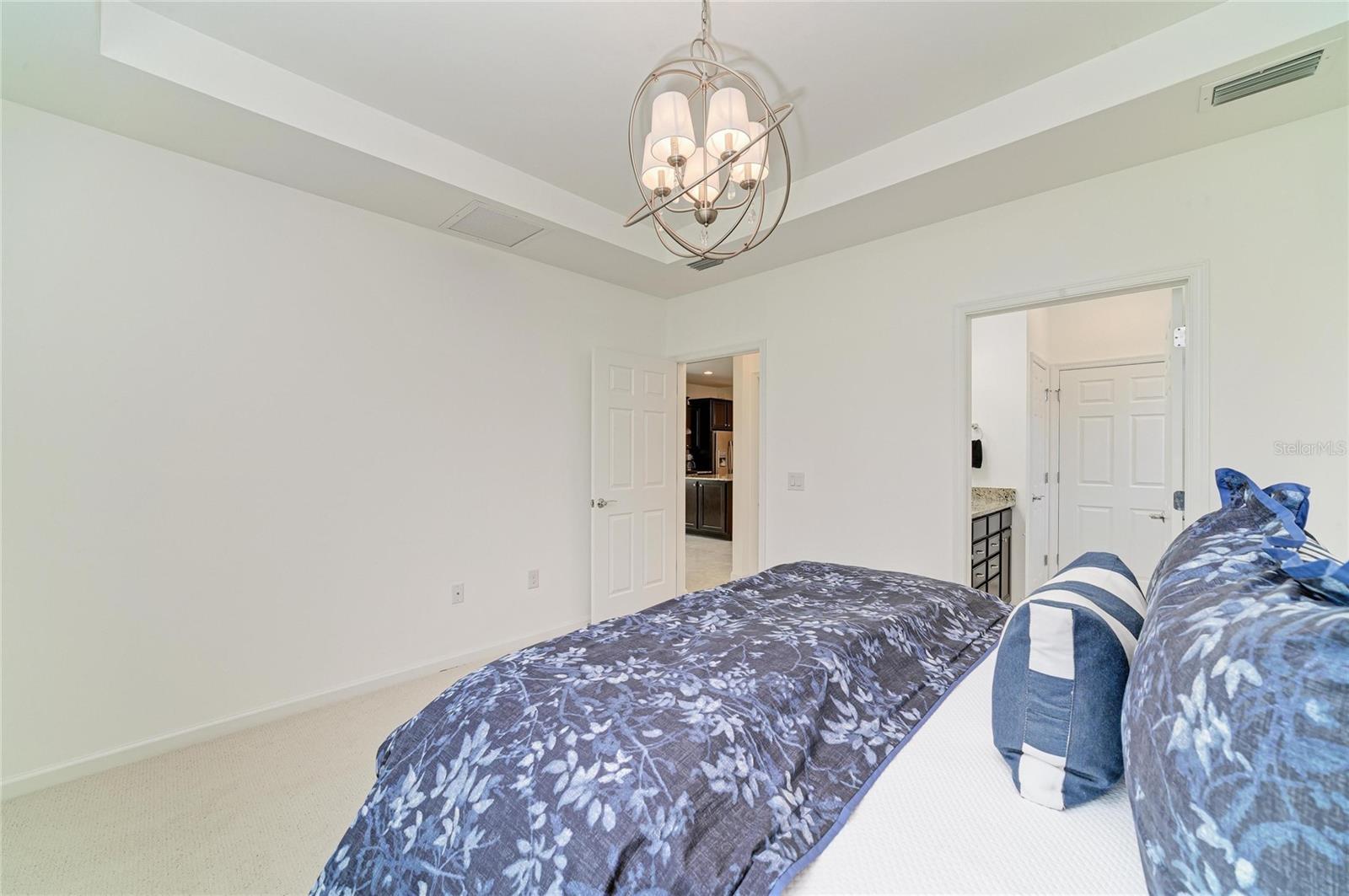 Image 20 of 49 For 6735 Haverhill Court