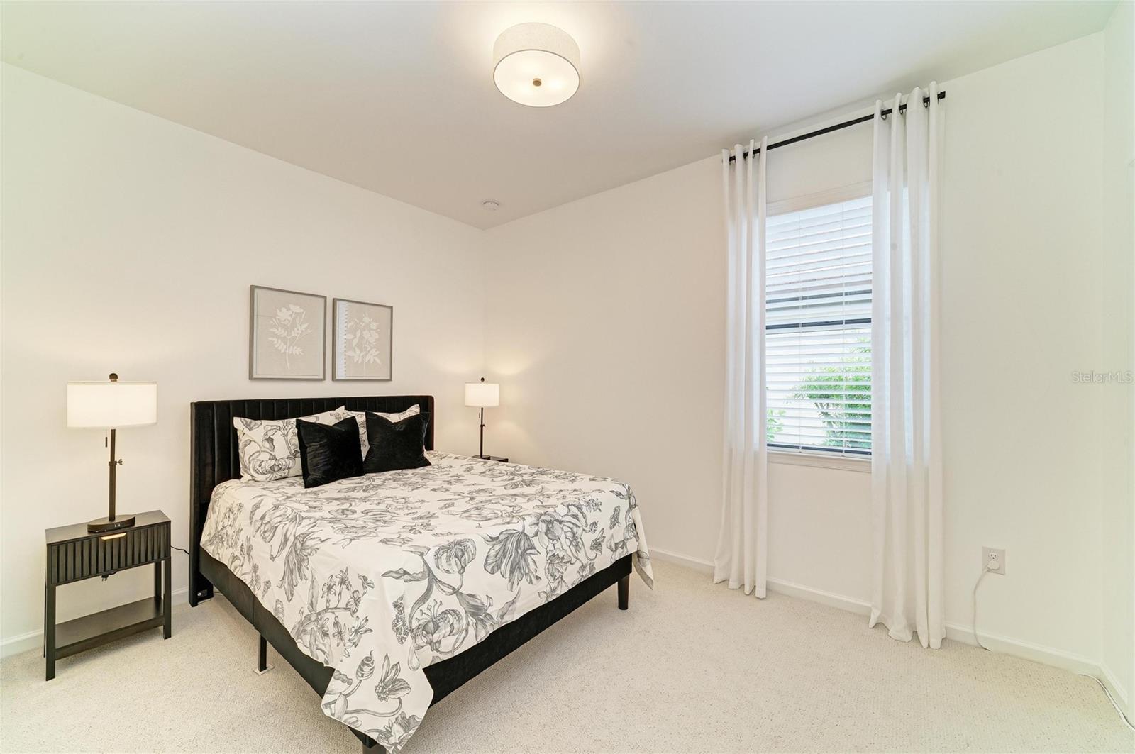 Image 24 of 49 For 6735 Haverhill Court