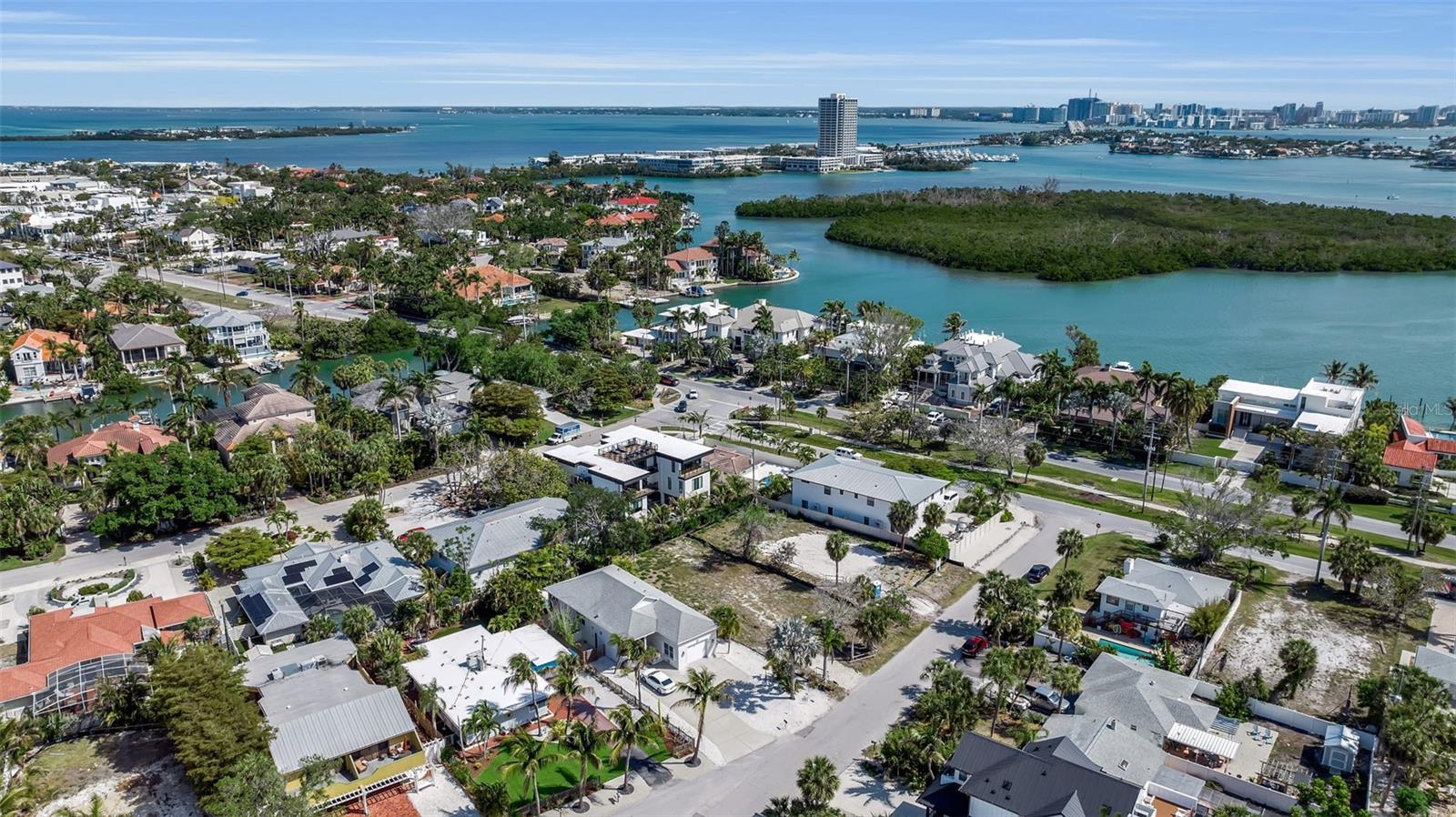 Image 12 of 25 For 243 Coolidge Drive