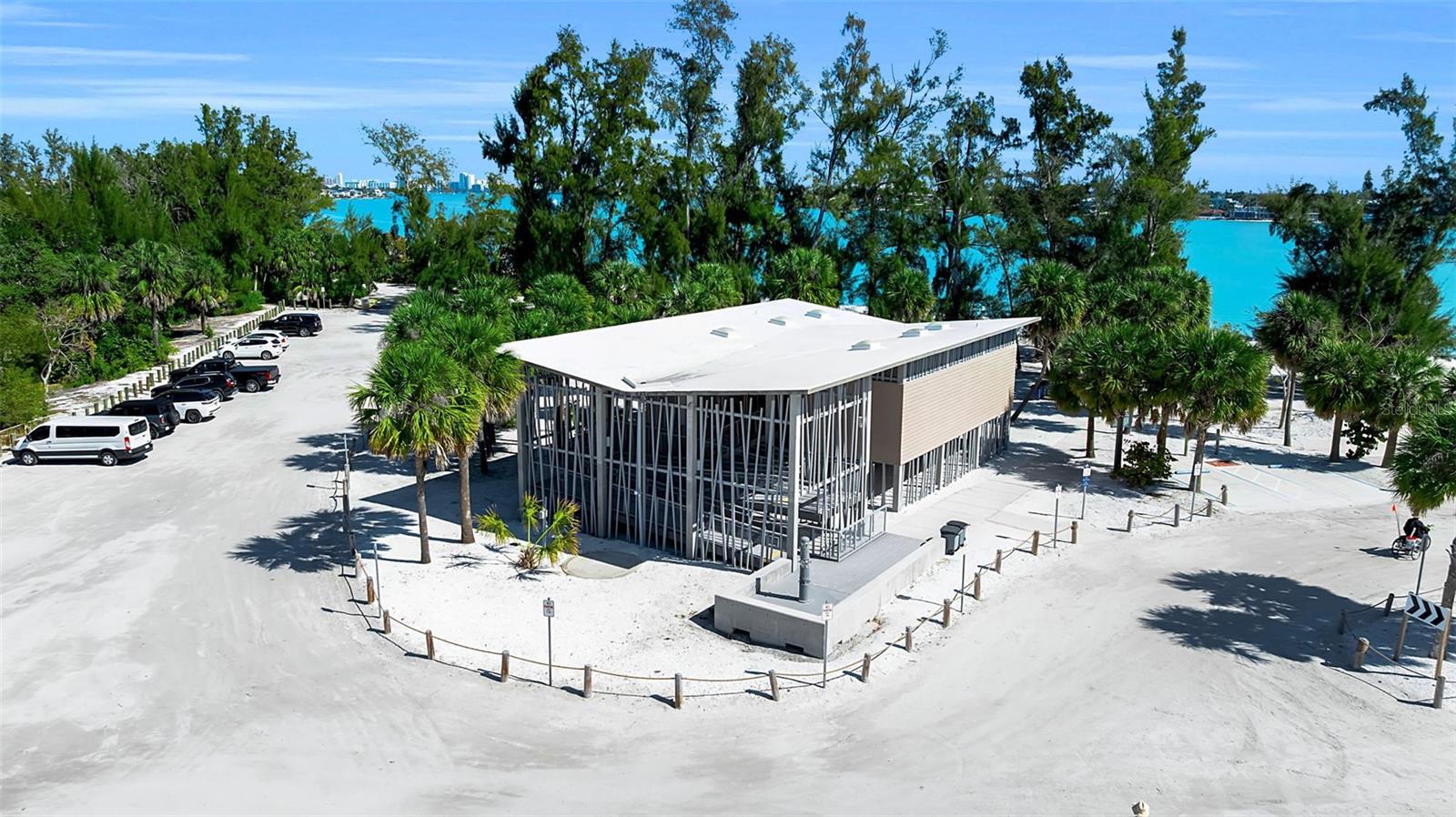 Image 20 of 25 For 243 Coolidge Drive