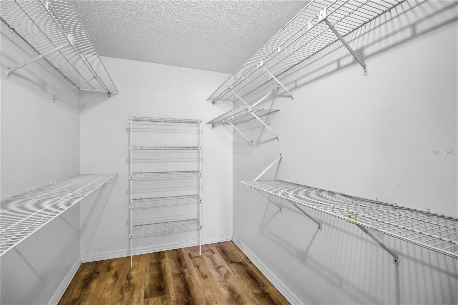 Image 24 of 28 For 2715 27th Avenue Drive W