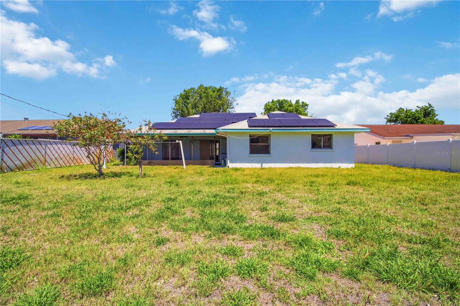 Image 27 of 28 For 2715 27th Avenue Drive W