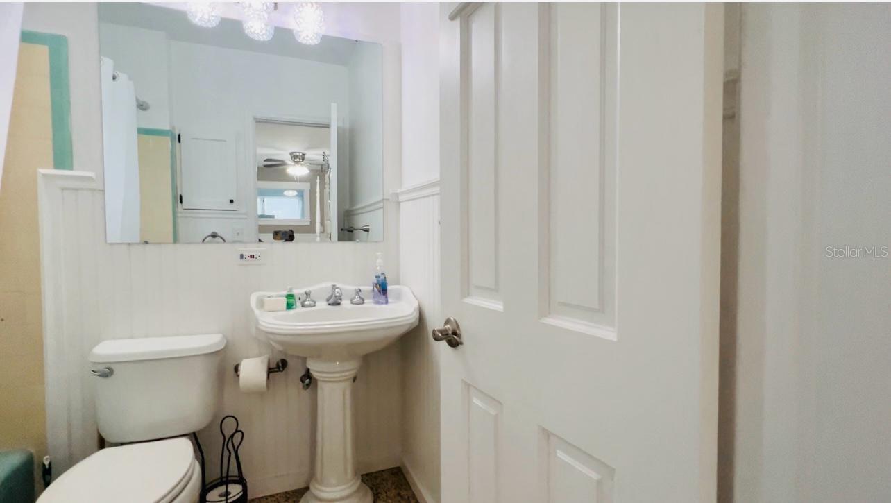 Image 53 of 100 For 1761 Siesta Dr & 1760 Wisconsin Ln