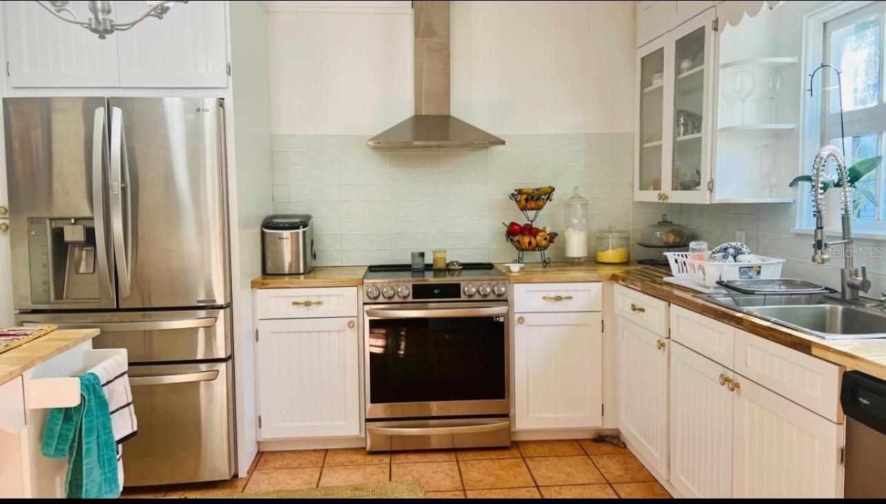 Image 69 of 100 For 1761 Siesta Dr & 1760 Wisconsin Ln