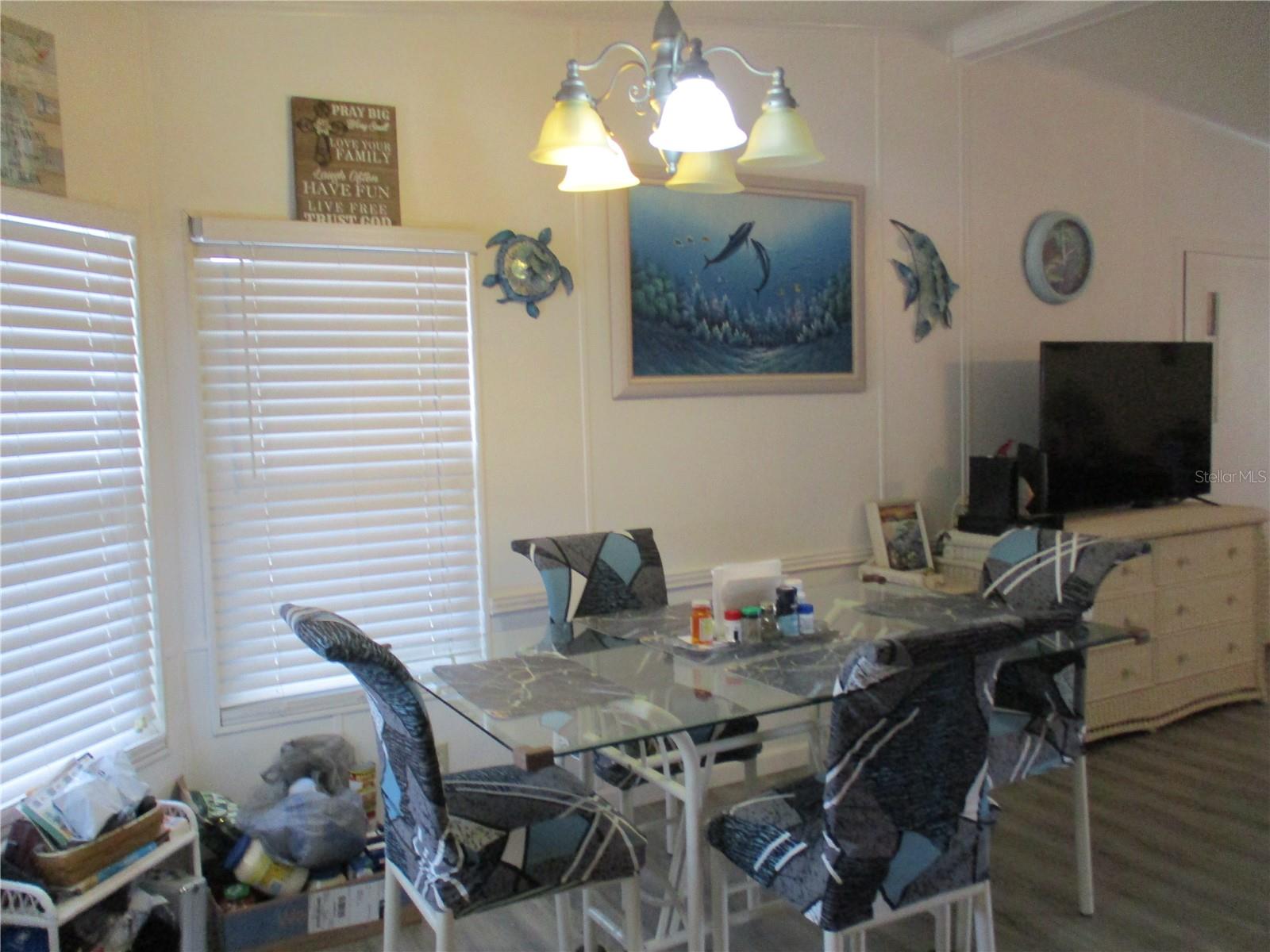 Image 8 of 16 For 5208 5th B Street E