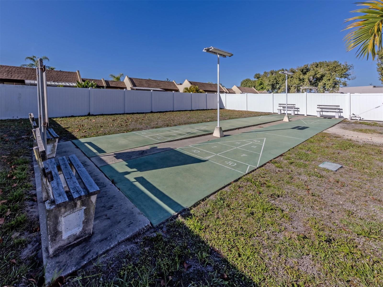 Image 3 of 50 For 519 Albee Farm Road 201