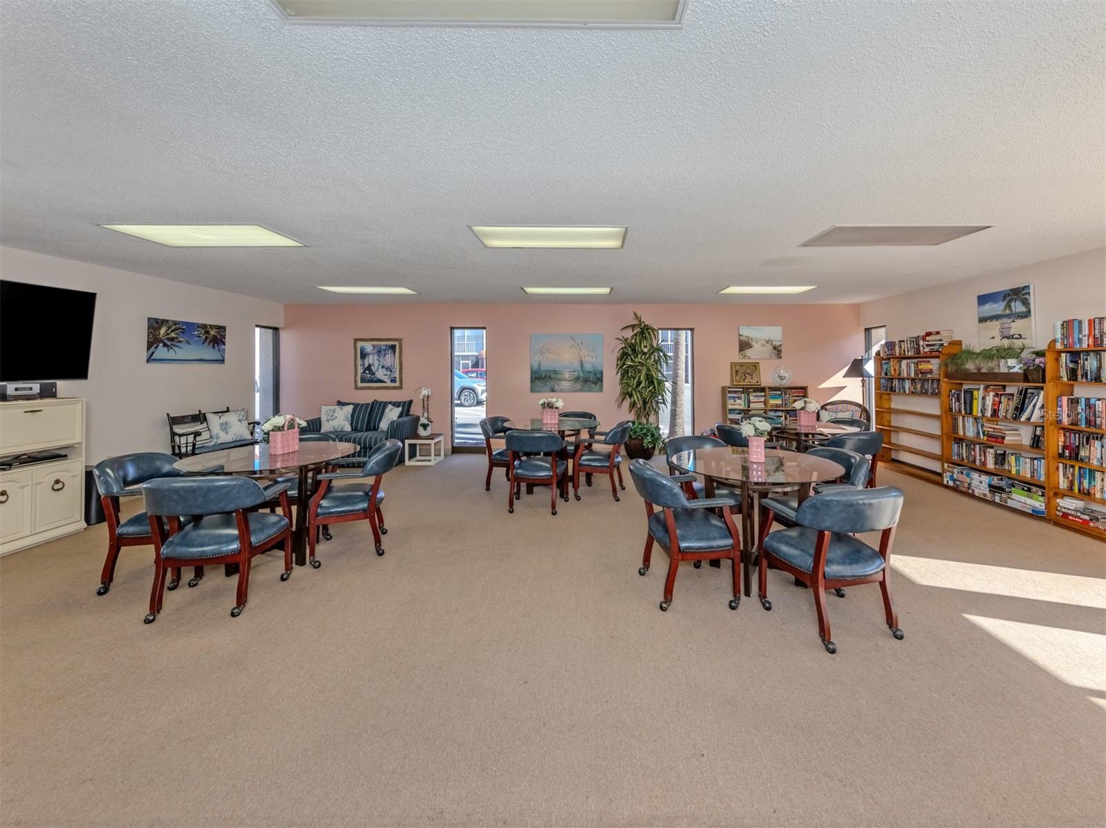 Image 5 of 50 For 519 Albee Farm Road 201