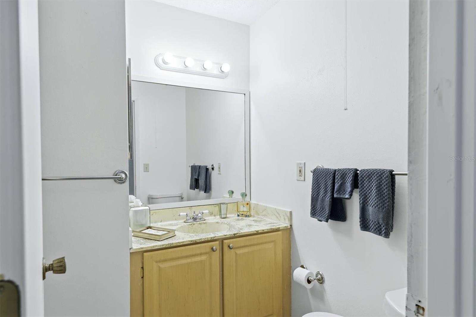 Image 10 of 29 For 4512 Ottawa Trail 229