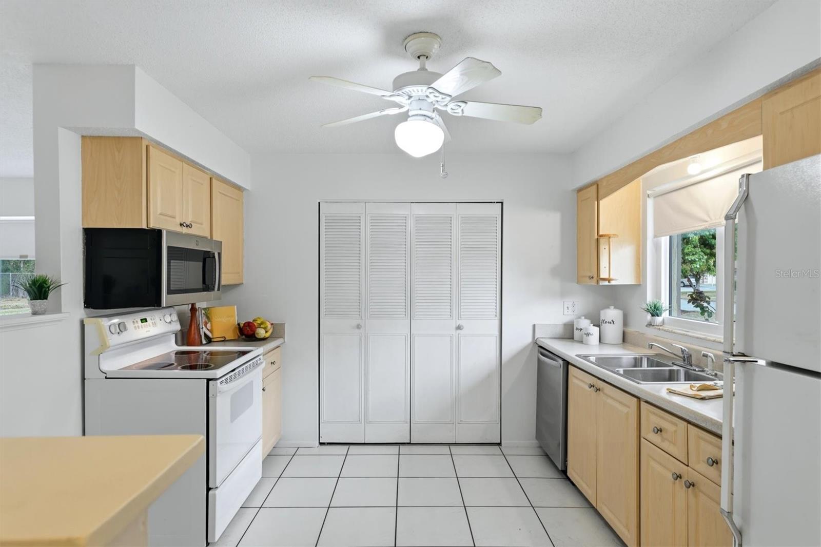 Image 4 of 29 For 4512 Ottawa Trail 229