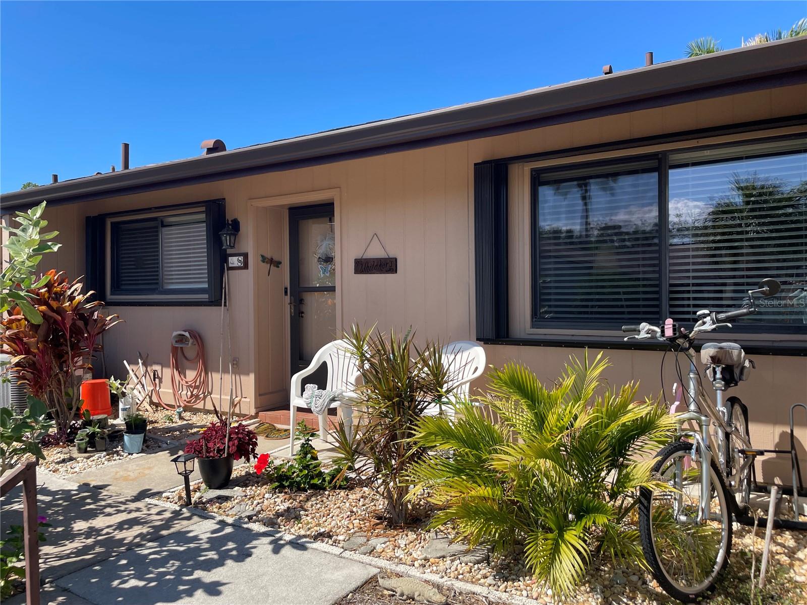 Image 3 of 39 For 1001 Marion Avenue 8