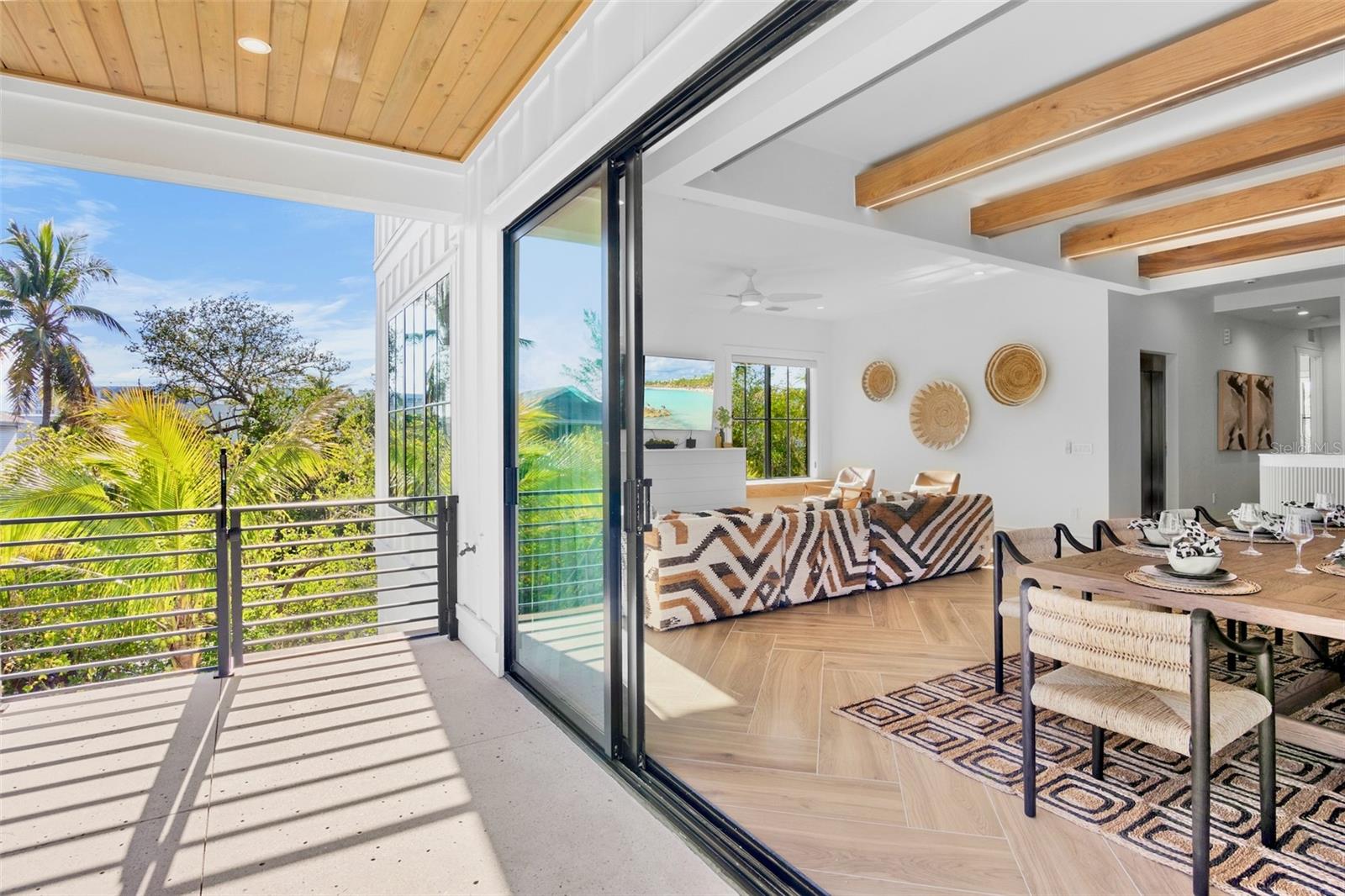 Image 10 of 70 For 6548 Sabal Drive