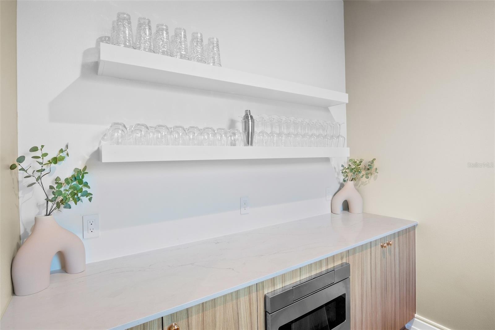 Image 16 of 70 For 6548 Sabal Drive